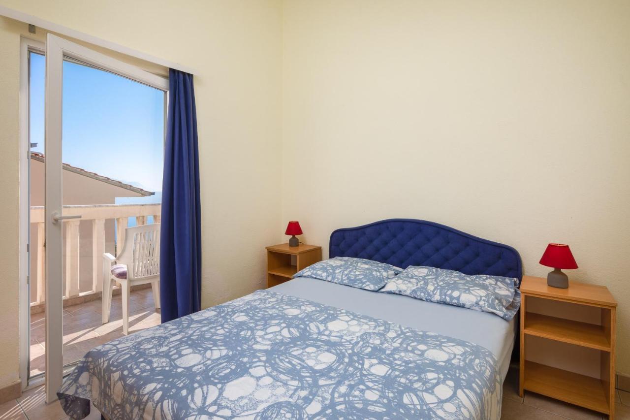 Apartments & Restaurant Galeb Marusici  Exterior foto